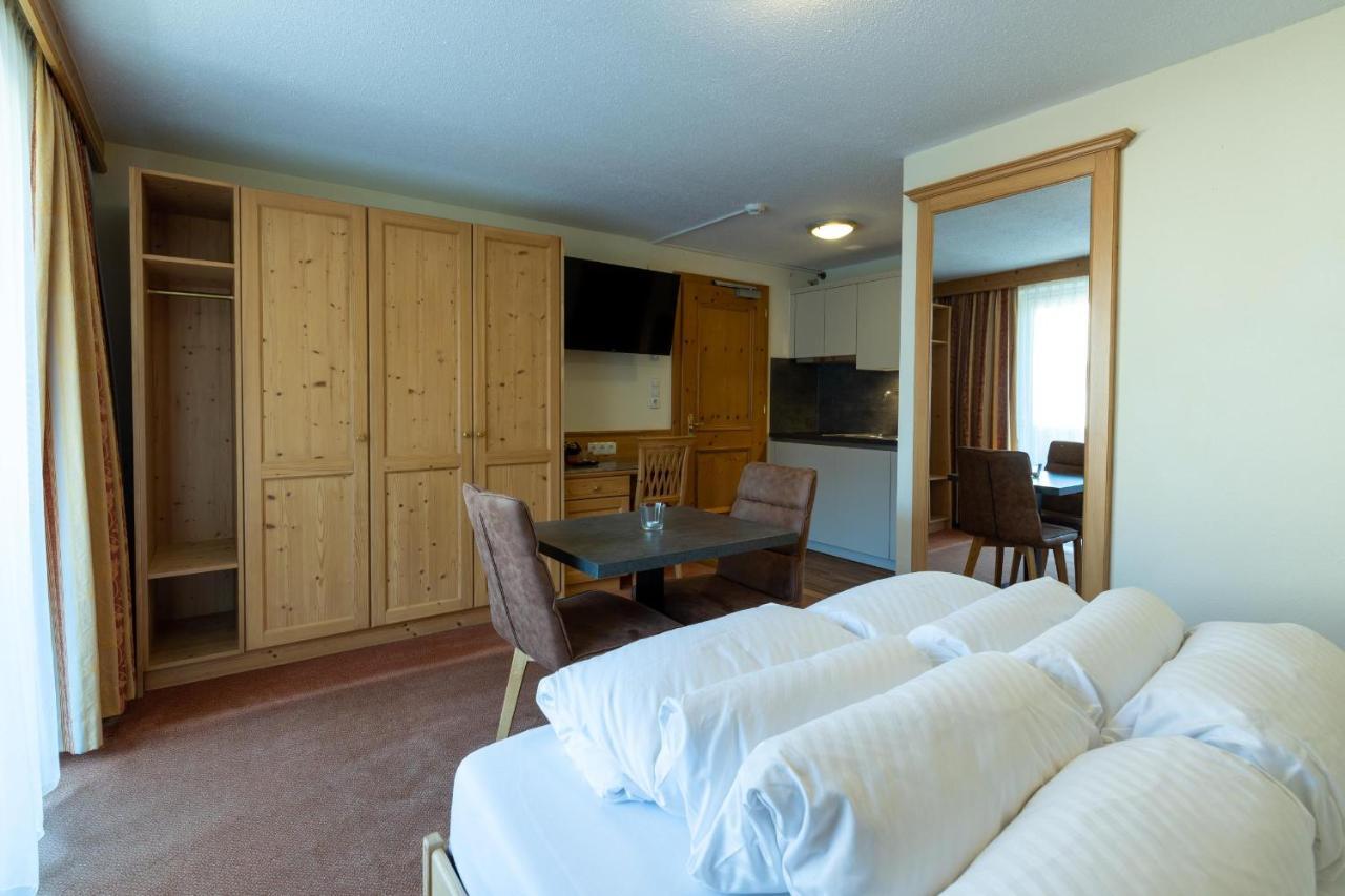 Falkner Appartement Resort Längenfeld Exteriör bild